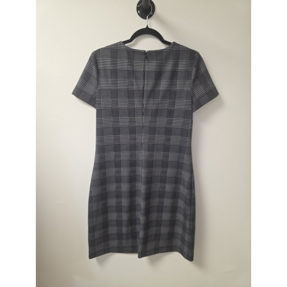 Calvin Klein Women's Plaid Sheath Dress Black Gray Floral Appliqué Size 10 - Picture 6 of 9